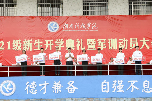 图片1 图片1